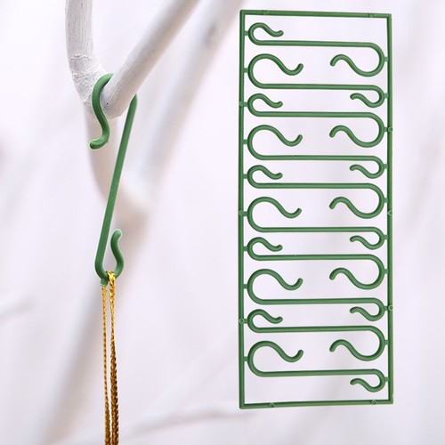 100s hooks for christmas - 100s,