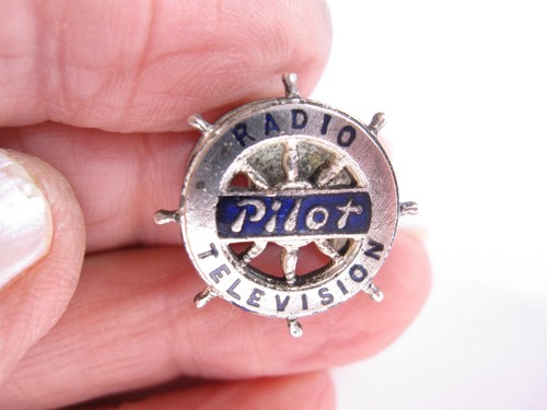 Vintage pilot radio and - vintage,
