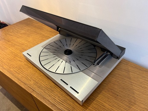 Bang olufsen o - &, b&o