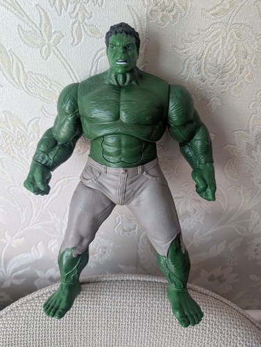 Talking inch hulk - 10,
