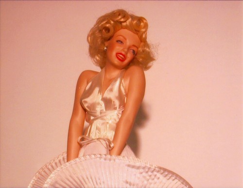 Marilyn monroe porcelain - marilyn,