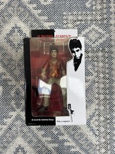 Mezco Toyz Al Pacino Scarface Tony Montana The Runner Action Figure