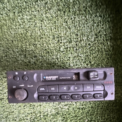Blaupunkt car 300 radio - car,