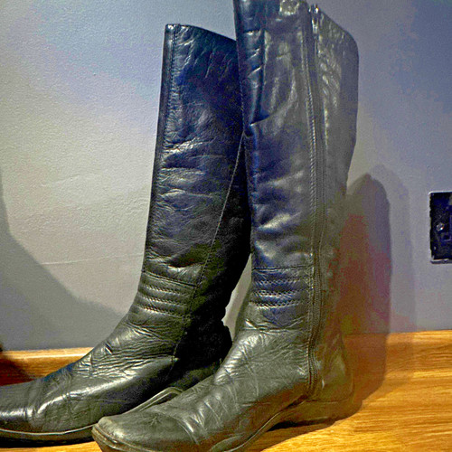 Nerogiardini black knee high - knee,