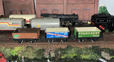 Hornby OO Gauge - Rake of 3