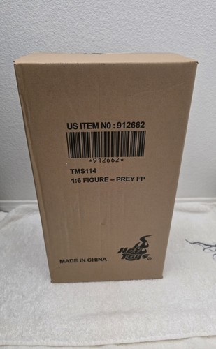 Hot toys prey feral predator - toys,