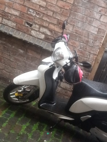 Used honda moped - used, scooters