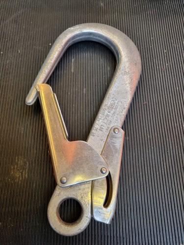 Rock climbing heavy duty - rock, fall