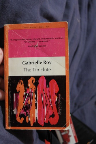 The tin flute gabrielle - the, roy