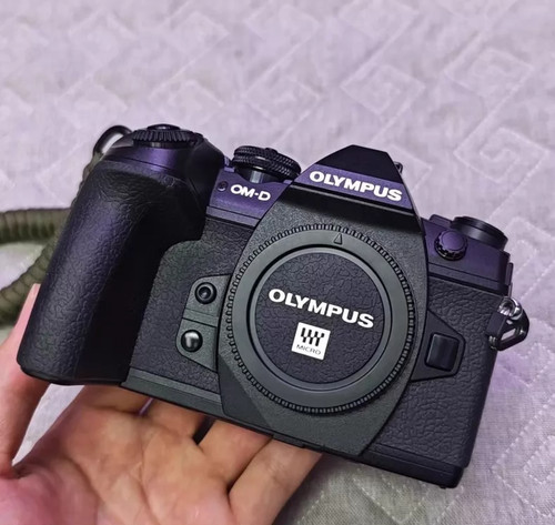 Olympus mark ii 20 - om-d, e-m1