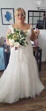 wedding dress Sophia Tolli wedding dress size 22. With corset back 