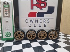 1:18 Scale Old Skool Gold TSW