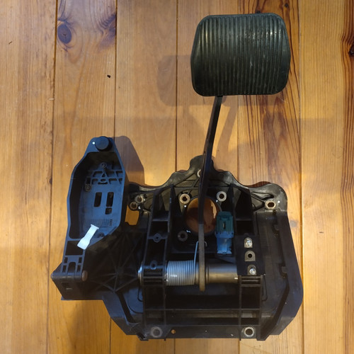 Jaguar x150 brake pedal - jaguar,