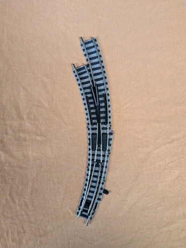 Fleischmann left hand curved - left-hand,