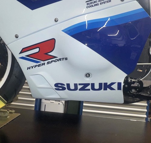 Two replica suzuki motorbike - replica,