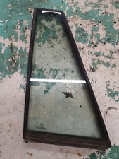 BMW 5 SERIES E34 NS 1/4 GLASS, TOURING