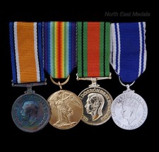 WW1 and WW2 Miniature Medal