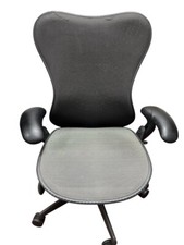 Herman Miller Mirra Fully