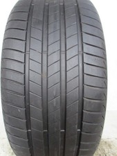 M843 1X 255/40/19 100Y