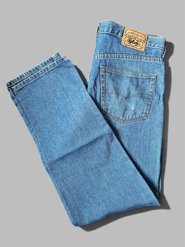 Lee cooper famous - lee, basics