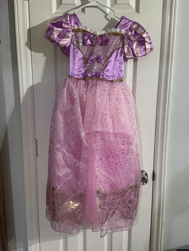 Official disney store rapunzel - store,