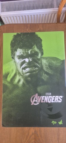 Hot toys the avengers hulk - avengers, 1:6