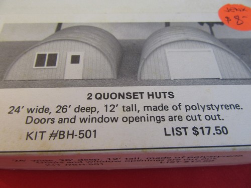 Scale models 2 quonset - bh,