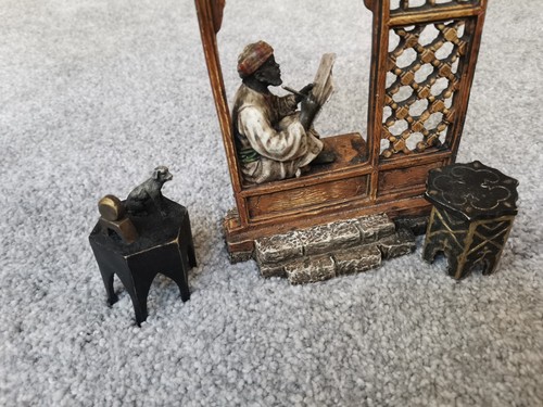 Stunning bronze arabian - bronze,