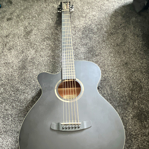 Left handed tanglewood - left,