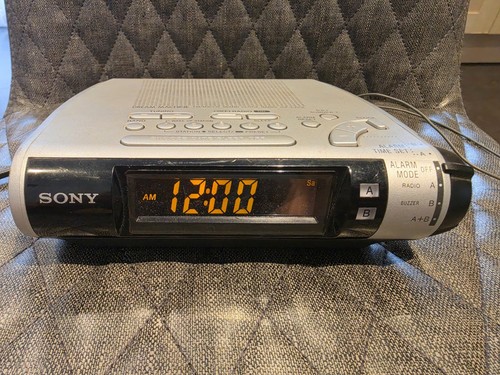 Retro lcd sony clock - retro,