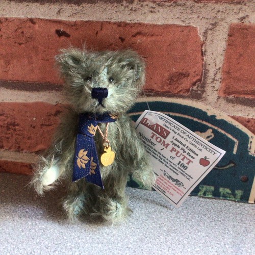 Dean miniature artist bear - miniature,