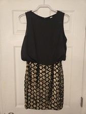 M Black Gold Geometric Sequin