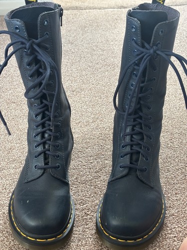 Martens boots size womens - martens,