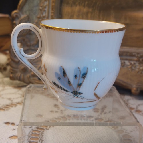 Beautiful meissen hand - meissen?,