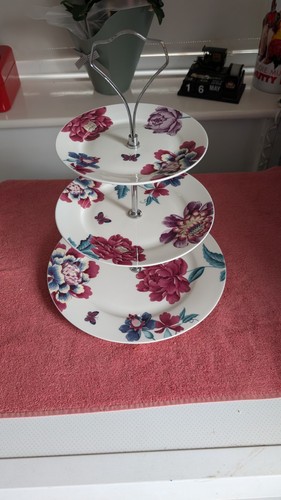 Laura ashley eleveden - ashley, three