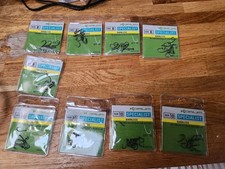 korum specialist barbless hokks set 6 & 8, coarse fishing