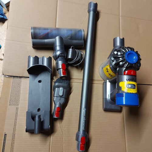 Dyson cordless vaccuum - dyson,