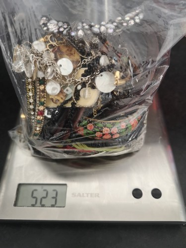 Job lot 500g costume - lot, jewellery