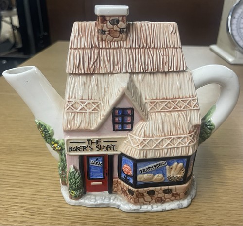 Annie rowe thatched bakers - rowe,