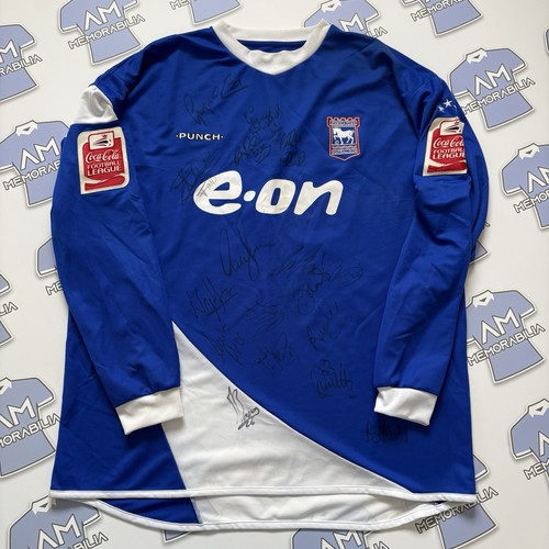Match worn squad signed alan - worn,