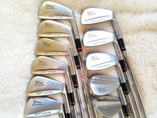 Wilson Right Handed Iron Set