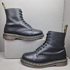 Dr Martens 1460 Boots UK 7