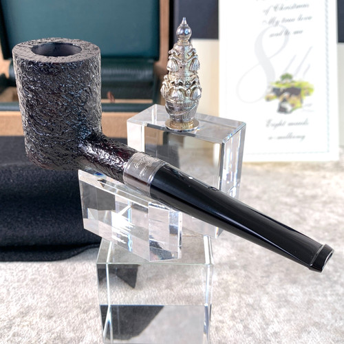 Dunhill wooden pipe - pipe, limited
