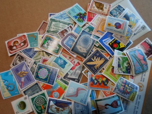 Collection lot 100 different