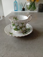 Royal Albert Trillium, Cup &