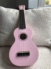 Mahalo Baby Pink Ukulele
