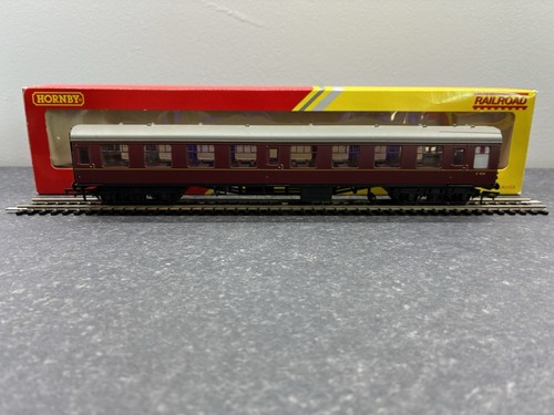 Hornby gauge r4351 railroad - oo,