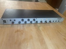 GEMINI KM-130 Karaoke Mixer - Echo Repeat Delay Rack Unit - 3x Mic Input