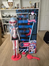 Mattel Monster High Ghoulia Yelps Dead Tired Doll With Accessories 2010