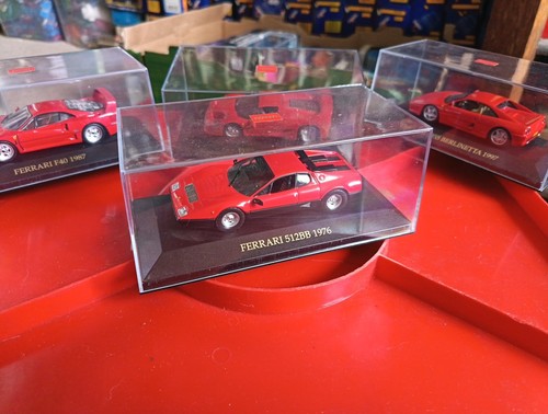 Cased model ferrari - 1/43,